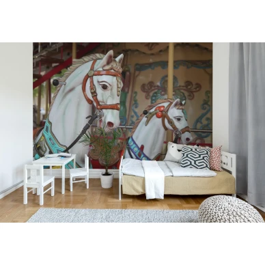 Carousel varikas karusellitapetti lastenhuoneeseen Rebel Wallsilta R11881 kuva