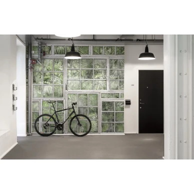 Perspective Jardin vaalea vihrea ikkunatapetti eteiseen Rebel Wallsilta R14371 image