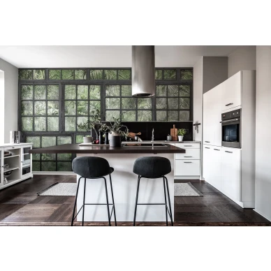 Perspective Jardin vihrea ikkunatapetti keittioon Rebel Wallsilta R14372 image