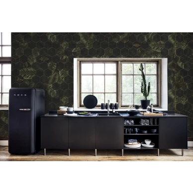 Hexagon Leaves vihrea geometrinen lehtitapetti keittioon Rebel Wallsilta R17181 image