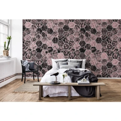 Mixed Memories rohkea roosa musta geometrinen muraltapetti makuuhuoneeseen Rebel Wallsilta R15402 kuva