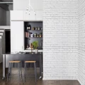 Soft Bricks valkoinen tiilitapetti keittioon Rebel Wallsilta R14871