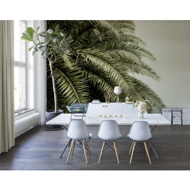 Leaf Love vihrea palmutapetti ruokailuhuoneen muraltapetti Rebel Wallsilta R14001 kuva