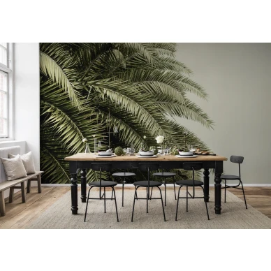 Leaf Love vihrea palmutapetti ruokailuhuoneeseen Rebel Wallsilta R14001 kuva