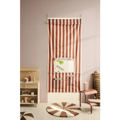 Up Stool punainen jakkara lastenhuoneeseen Ferm Livingilta image