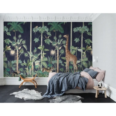 Giraffes Stroll sininen viidakkotapetti makuuhuoneeseen Rebel Wallsilta R16792 kuva