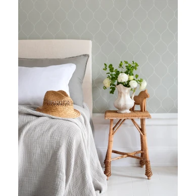 Espalier harmaa vihrea graafinen tapetti makuuhuoneeseen Littlephantilta 1533 image