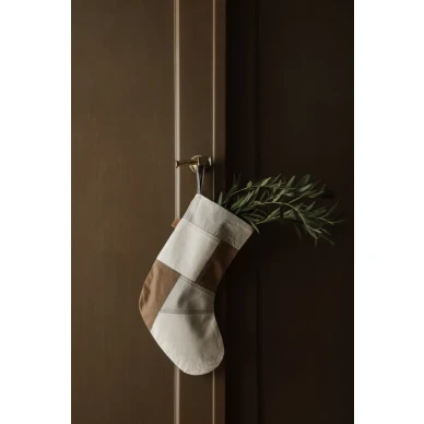 Tonal Christmas Stocking beige moderni joulusukka Ferm Livingilta 1104264682 kuva
