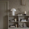 Ruskea marmoritapetti olohuoneeseen Travertine Borastapeterilta 2286