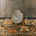 Kylpyhuoneen tapetit Pushkin ja Antique Mirror Cole et Sonilta 108 8042
