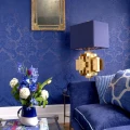 Olohuoneen sininen tapetti Petrouchka Cole et Sonilta 108 3011