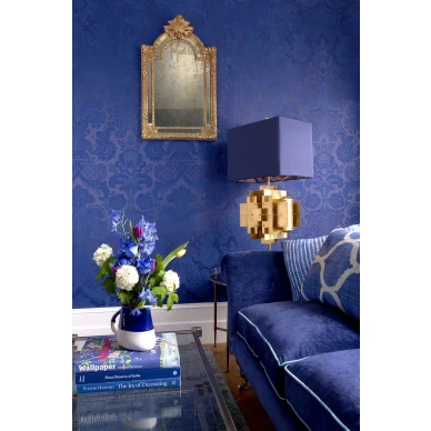 Olohuoneen sininen tapetti Petrouchka Cole et Sonilta 108 3011 kuva