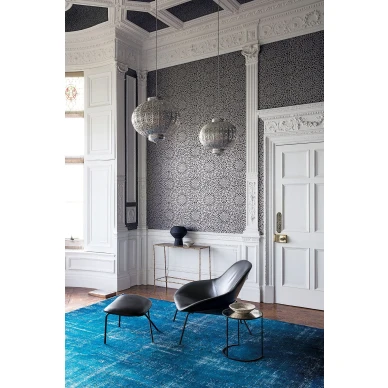 Olohuoneen tumma tapetti Medina mustaharmaa graafinen kuvio Cole et Sonilta 113 7018 image