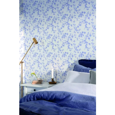 Sinivalkoinen kukkatapetti Bella Durolta 366 04 image