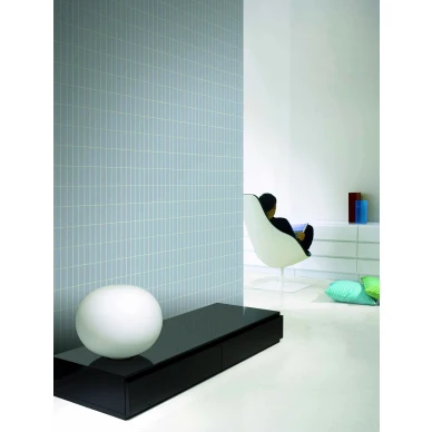 Marimekon olohuoneen tapetti Tiiliskivi siniharmaalla graafisella kuviolla image