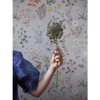 Suurikuvioinen kukkatapetti Botanica Borastapeterilta 9408w image