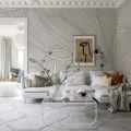 Harmaa olohuoneen tapetti Rebel Wallsilta Opulence Lines R18599