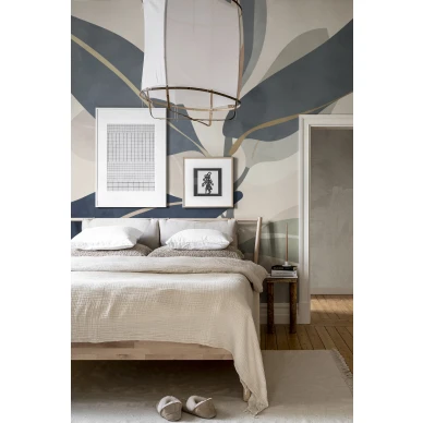 Makuuhuoneen sininen lehtitapetti Rebel Wallsilta Ruby R18391 kuva