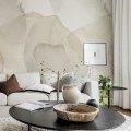 Beige olohuoneen tapetti Rebel Wallsilta Petals R18588
