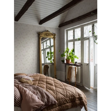 Makuuhuoneen kukkatapetti Vintage Rose 4258 Borastapetilta kuva