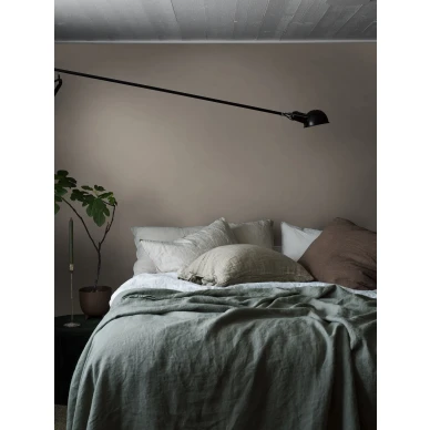 Makuuhuoneen beige tapetti Borastapeterilta Linen Beige 4315 kuva