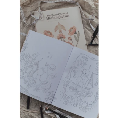 Mielikuvituksellinen varityskirja Mrs Mighettolta The Magical World of Minimighettos kuva