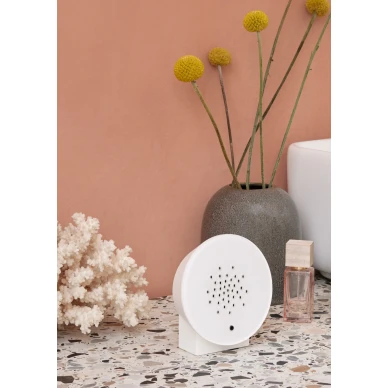 Peiteaani kylpyhuoneessa meren aanilla Oceanbox image