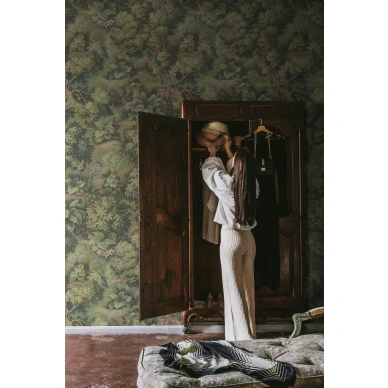 Vihrea lehtitapetti The Path Rebel Wallsilta R19243 image