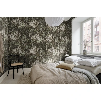 Suurikuvioinen kukkatapetti makuuhuoneeseen Dazzling Foliage Rebel Wallsilta R19208 kuva