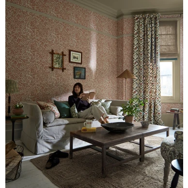 Viihtyisa olohuoneen tapetti Morrisilta Emerys Willow 217186 image