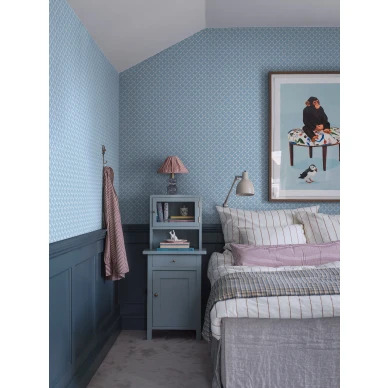 Makuuhuoneen sininen tapetti Borastapeterilta Pippi 4844 image