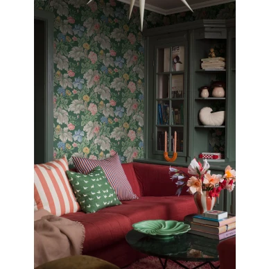 Olohuoneen vihrea tapetti Borastapeterilta Carnation Garden 4834 image