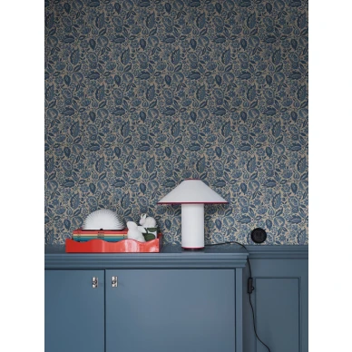 Retrohenkinen sininen tapetti Elise Borastapeterilta 4817 image