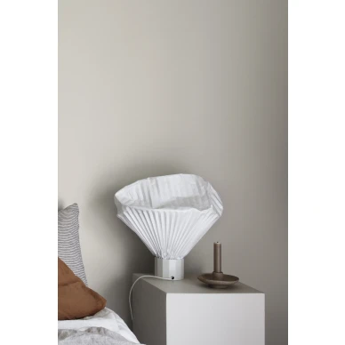 Beige makuuhuoneen tapetti Sten Sandbergilta S10314 kuva