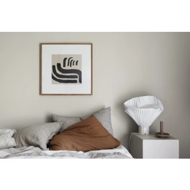 Makuuhuoneen beige tapetti Sten Sandbergilta S10314 kuva