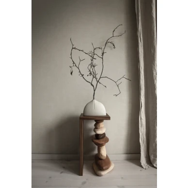 Beige yksivarinen kalkkitapetti Kalk Sandbergilta S10292 kuva