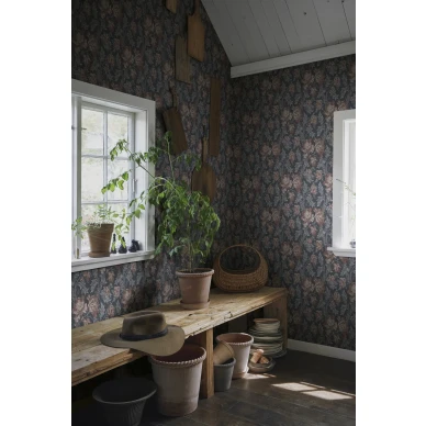 Kukkatapetti eteiseen Amelia Sandbergilta S10253 kuva