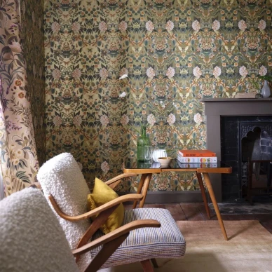 Olohuoneen kukkatapetti Designers Guildilta Ikebana Damask PDG1156 06 image