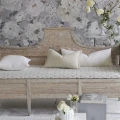 Harmaa kukkatapetti Fleur Blanche Designers Guildilta PDG1172 02