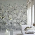Olohuoneen kukkatapetti Fleur Blanche Designers Guildilta PDG1172 02