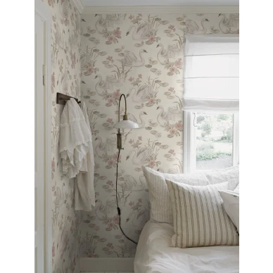 6924 LilySwan Roomshot 4 image