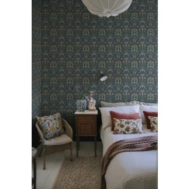 S10477 Maj Midnight Blue Sandberg Wallpaper interior2 kuva