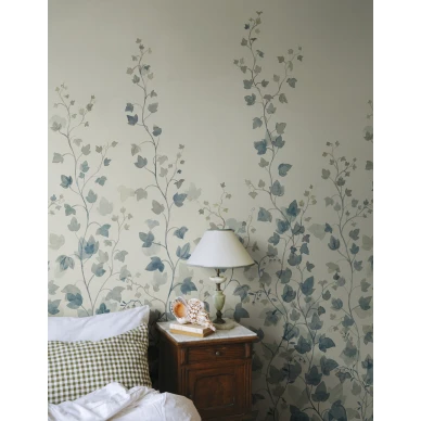 S10485 Ivy Blue Sandberg Wallpaper interior1 kuva