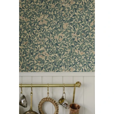 S10558 Linnea Blue Sandberg Wallpaper interior2 kuva