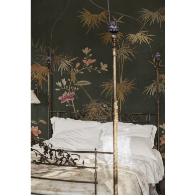 S10423 Bamboo Grove Dark Sandberg Wallpaper interior1 kuva