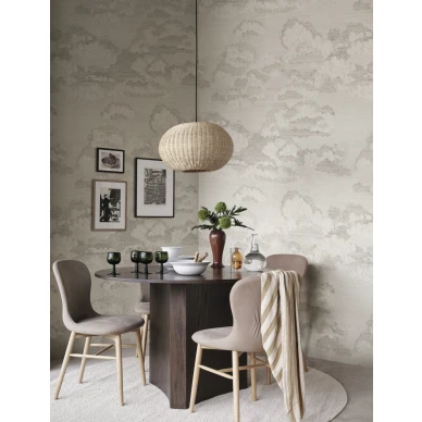 S10646 Bonnie Graphite Sandberg Wallpaper interior3 1606x2100 2dcd0b27 5b6a 4758 97e6 9666b2e2ef71 kuva