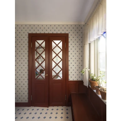 S10817 interior2 kuva