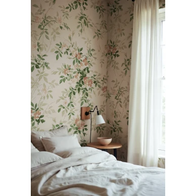 R21661 Wildflower Vista Beige Rebel Walls interior1 kuva