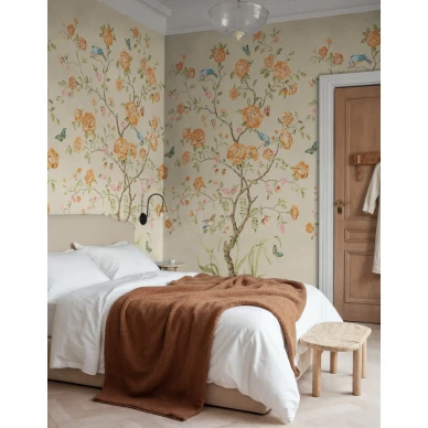 R21649 Chinoiserie Botanics Yellow Rebel Walls interior1 kuva