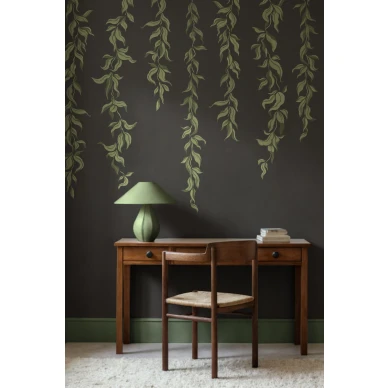 R21660 Hanging Leaves Graphite Rebel Walls interior2 kuva